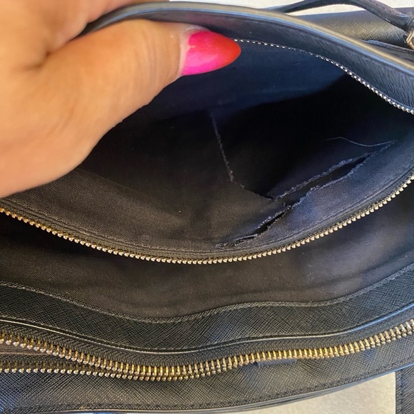 TORCH BURCH Small Robinson Black Saffiano Leather Tote Bag, GUC - Picture 15 of 16